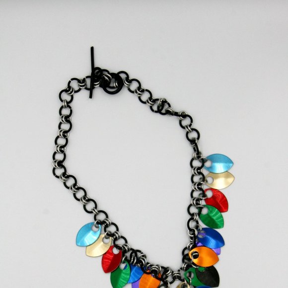 Handmade Multicolor Leaves Necklace - Picture 3 of 4